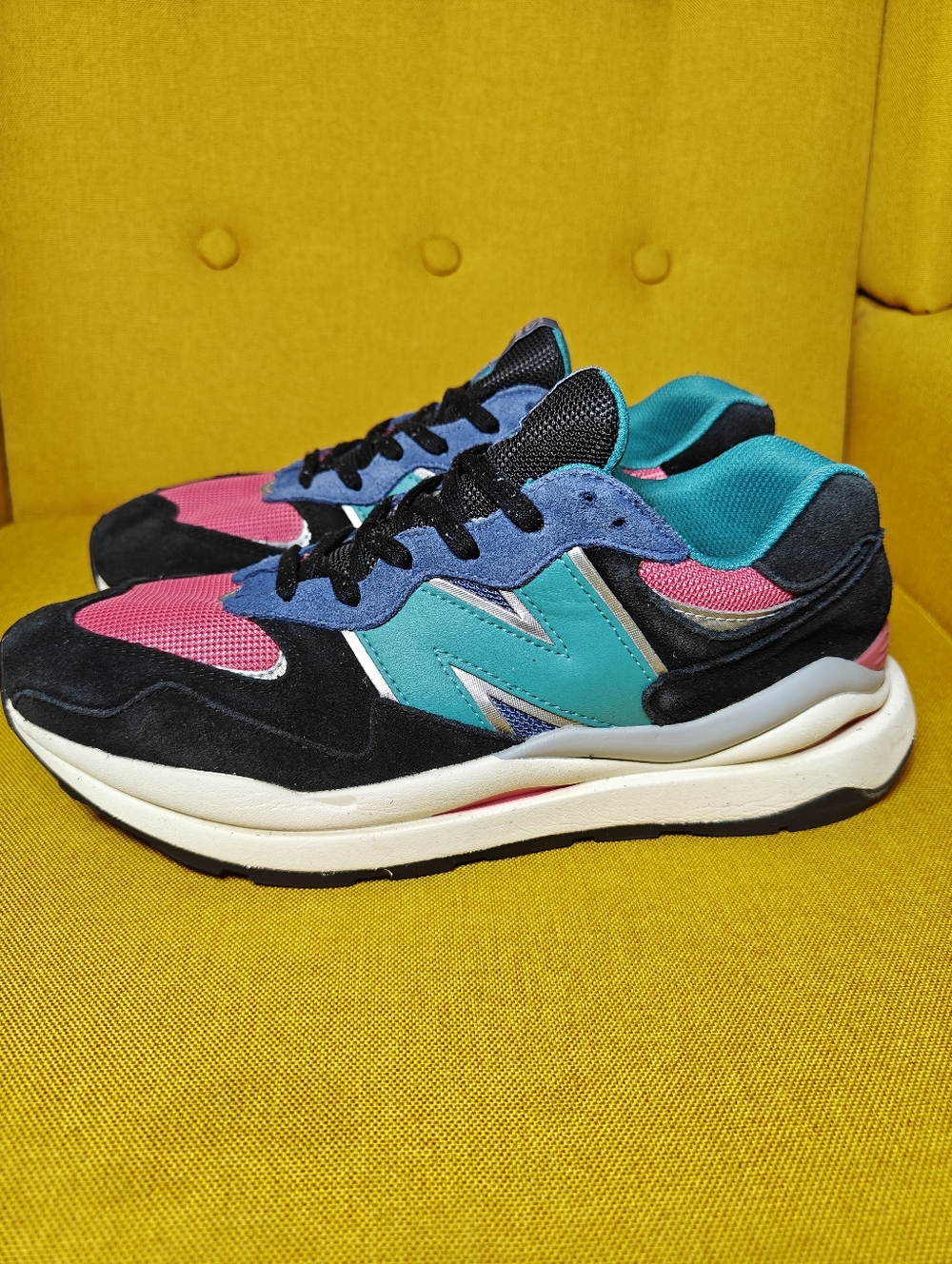FIGS X New Balance 5740 Cactus/Desert Rose Black Pink Teal Sneaker Men’s Shoe 10
